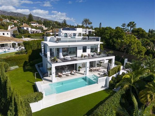 Modern luxury villa for sale in Nagueles, Marbella 1234924943