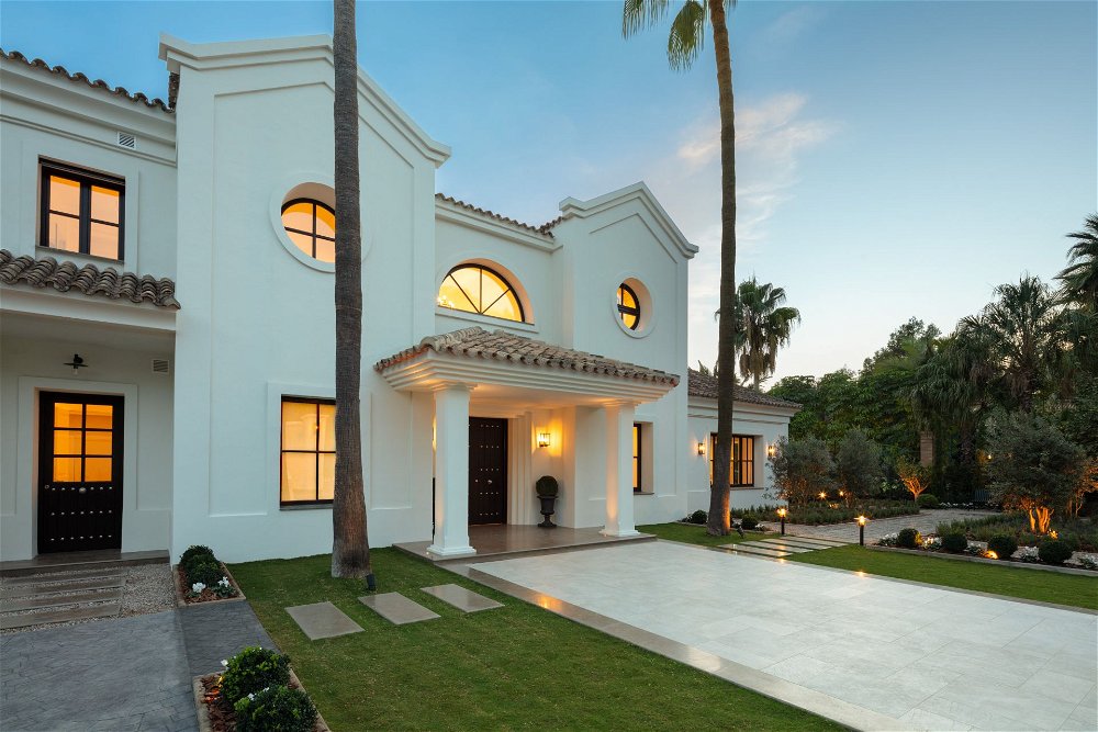 Buy a beautiful villa in the Sierra Blanca in the heart of Marbella 1467398678