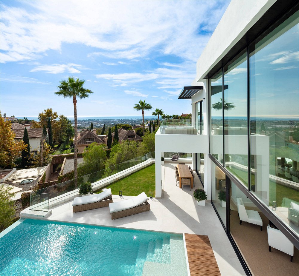 For sale Magnificent luxury villa in Marbella in the south of Spain 1597062883