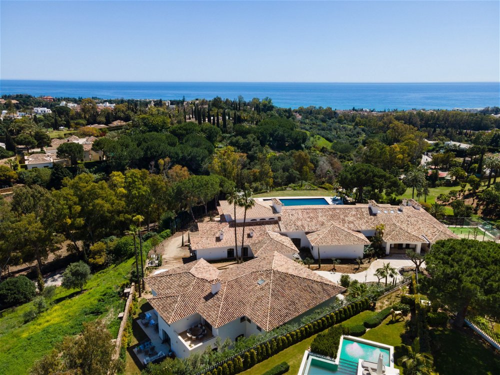 Spectacular 16 bedroom villa – Marbella 1633268158