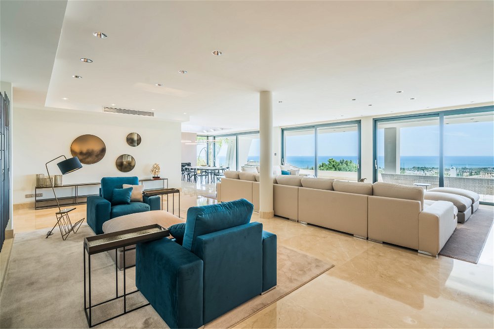 Elegant and luxurious duplex penthouse in Sierra Blanca 1767026172