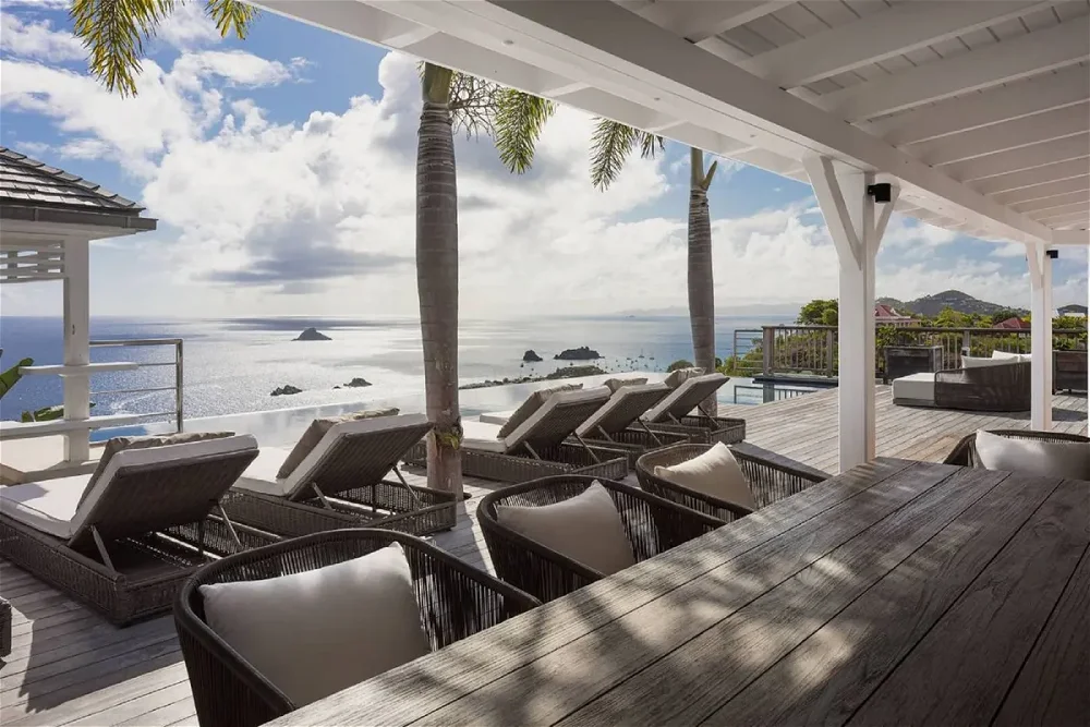 Luxury villa in Saint-Barthélemy with panoramic views and heated infinity pool 1827518311