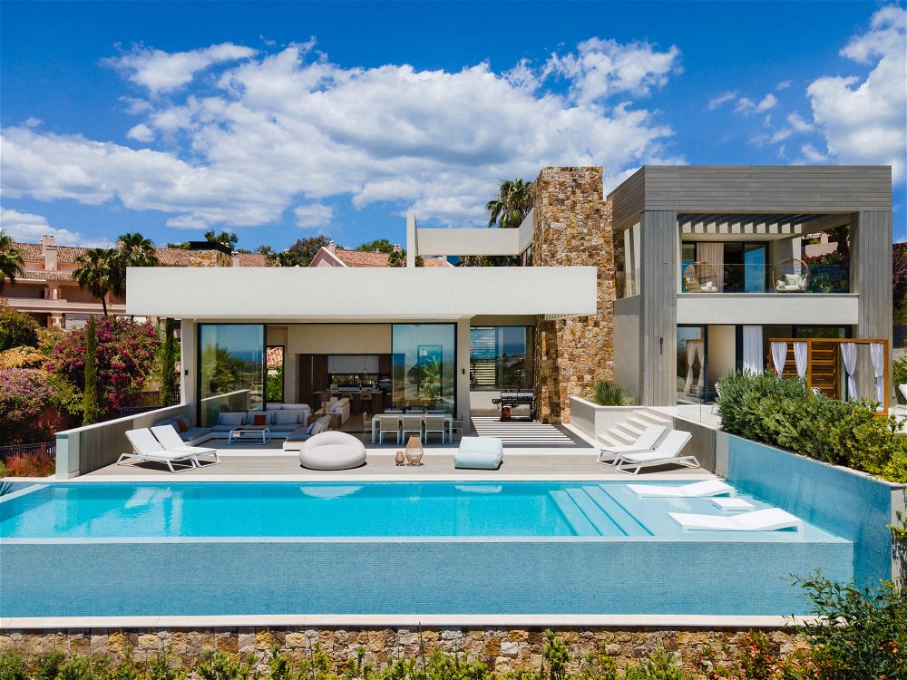 Invest in a fabulous luxury villa in Marbella, Southern Spain 1891522153
