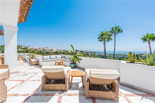 Luxury duplex penthouse with breathtaking sea views in Marbella 2043394450