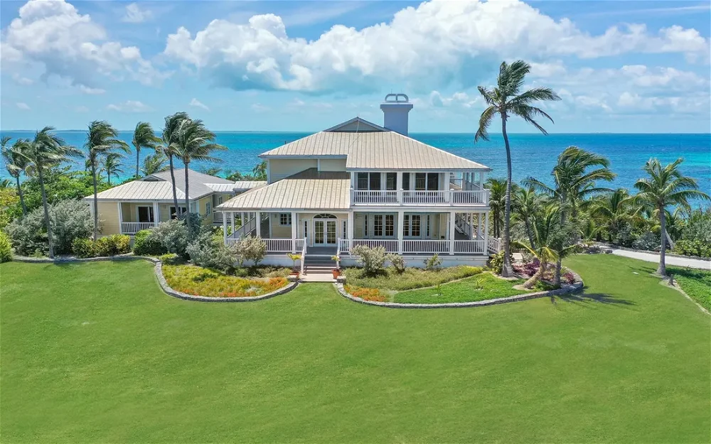 14 Acres Estate for sale on Man O’ War Cay, Bahamas 2100899566