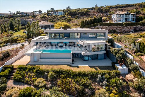Luxury villa for sale with panoramic sea views in Sotogrande 2203074234