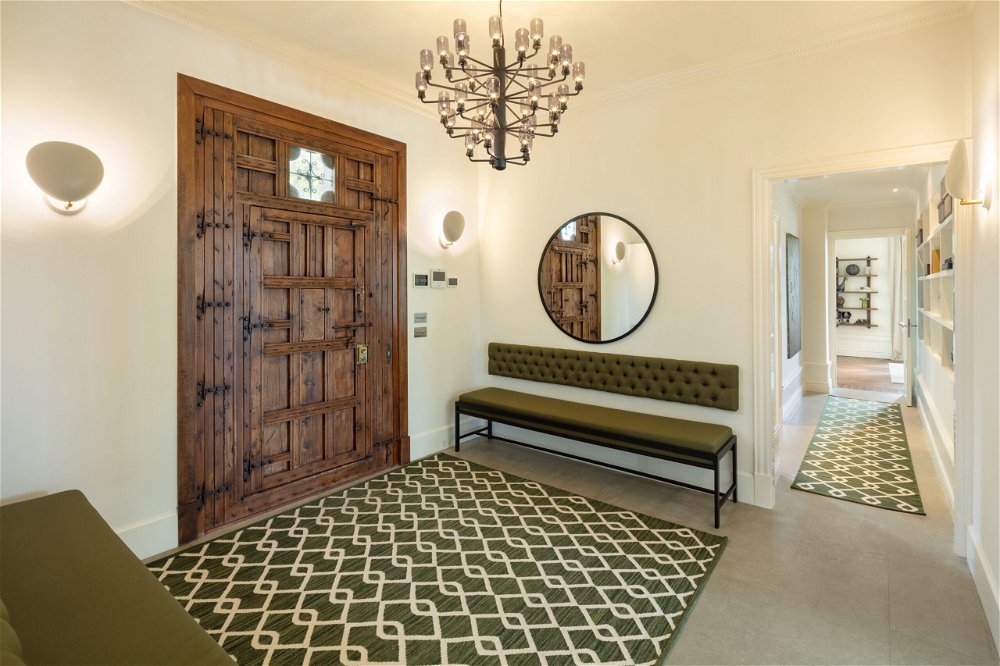 Luxury villa for sale in Marbella 2218736996
