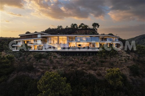 Luxury contemporary villa with breathtaking sea views in Monte Mayor, Marbella 2385600627