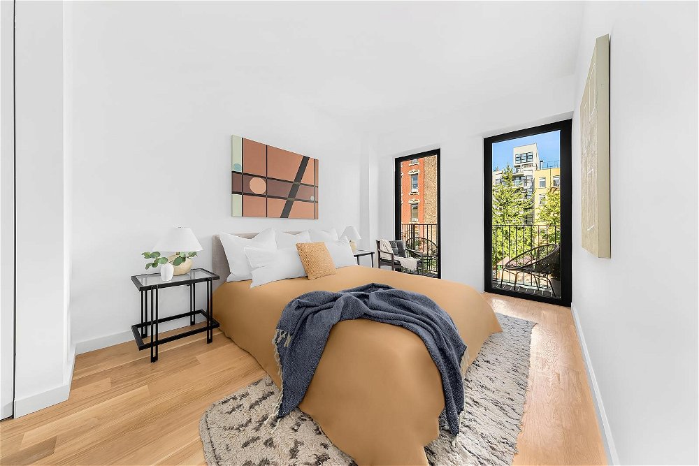 Invest in the heart of New York in the East Village in a luxury flat 239126083