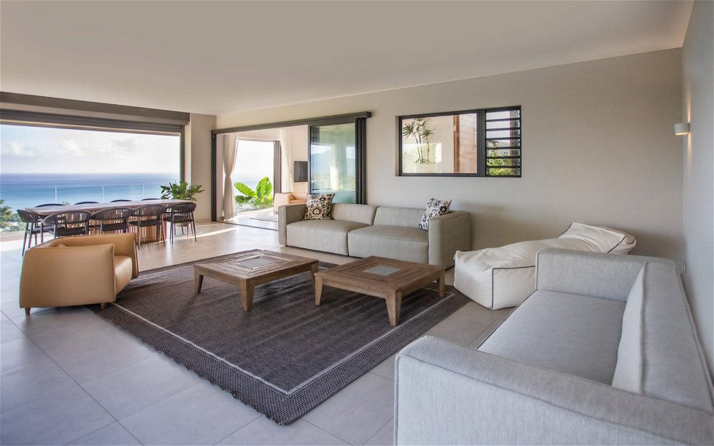 To rent a contemporary villa with an exclusive view of Le Morne and the lagoon in West Mauritius 2882689200
