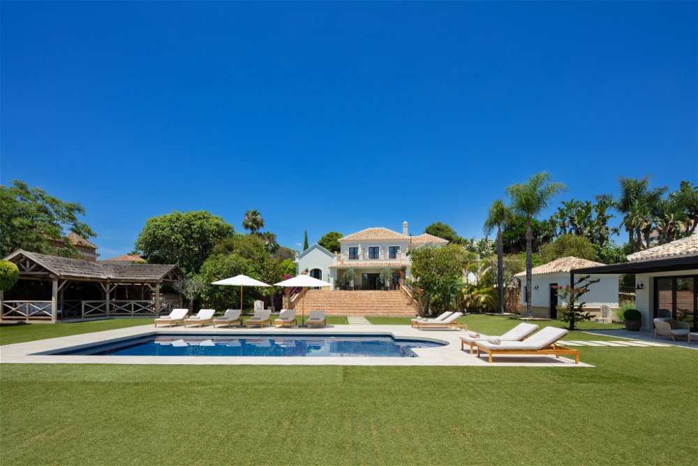 Prestigious villa on Marbella’s New Golden Mile, discover Mediterranean luxury 2887595546