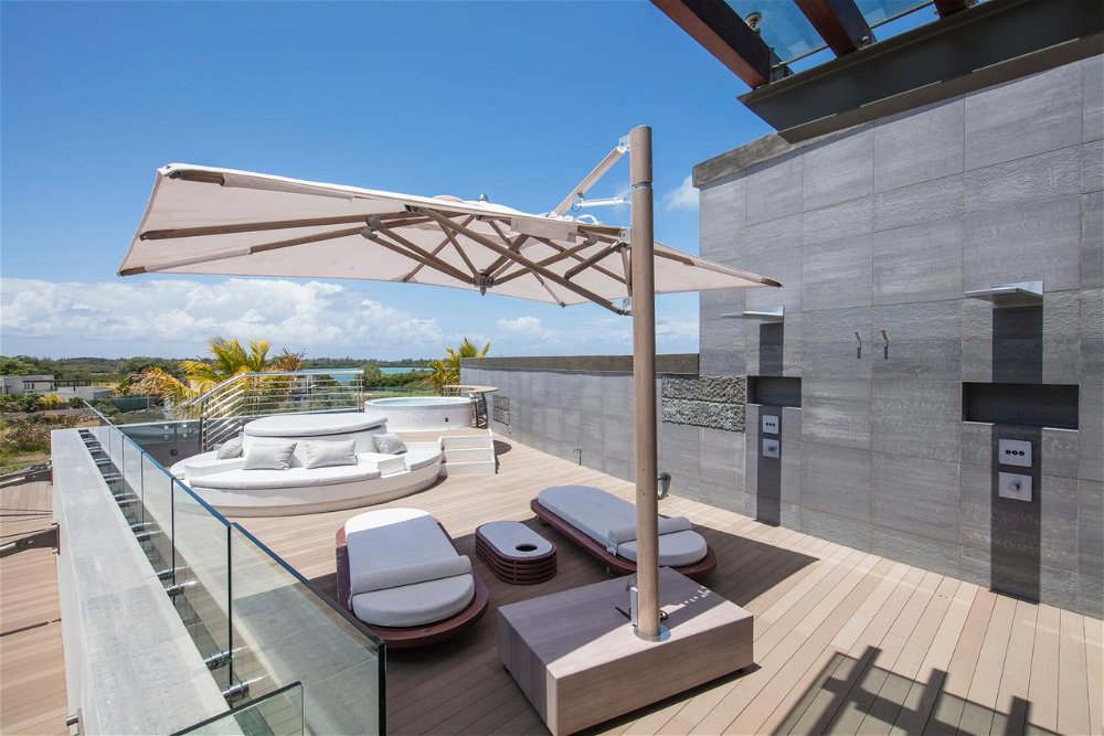 Discover this splendid luxury villa on the Anahita estate 3232141739