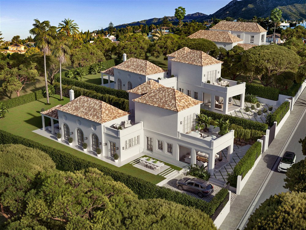 For sale The villas are situated close to Marbella’s most prestigious Los Naranjos Golf course. 3264632732