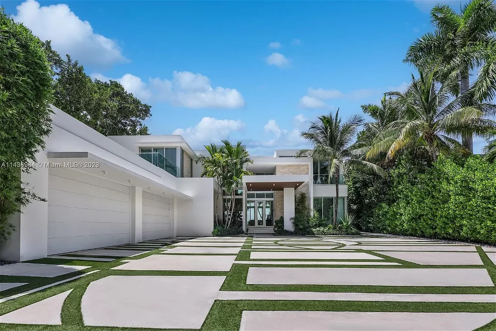 For sale: redefined luxury on Palm Island – modern estate 9 beds, 8/1 baths, 32K PC 3444286170