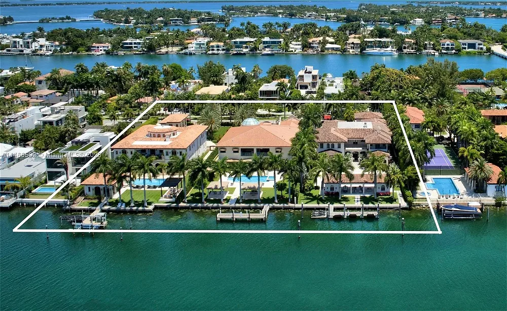 For sale: luxury 3-home complex on Palm Island – exclusive living in Miami Beach! 3538859620