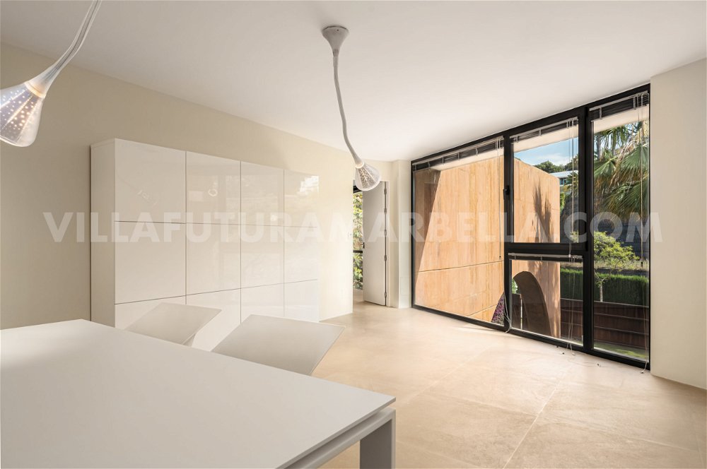Luxury 8 bedroom villa for sale in Benahavis, Costa del Sol 3795733274