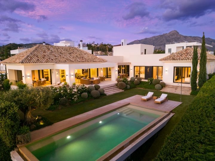 Mediterranean-style villa in Marbella, close to golf courses and amenities 3967648554