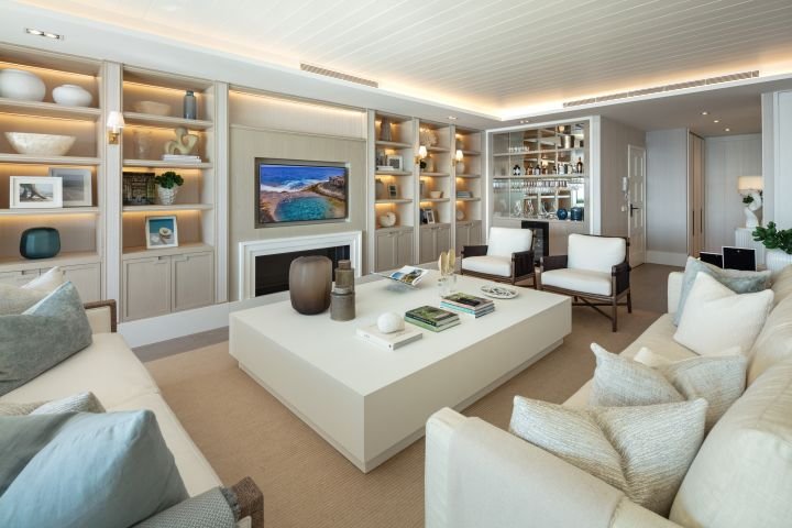 Discover an exceptional duplex at Puente Romano Resort in Marbella 4002541749
