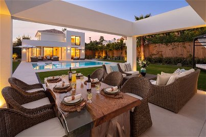 nvest in a luxury villa in the heart of the Golf Valley, Nueva Andalucia 531264161