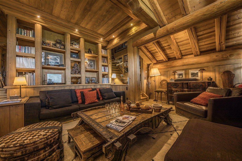 Exceptional chalet in Carats, Val d’Isère: mountain luxury and panoramic views 657063860