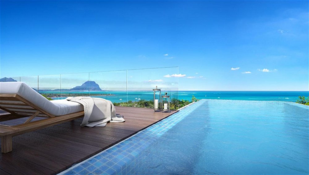 Prestigious villa for sale in Rivière Noire, Mauritius, with exceptional view of the sea and Le Morn 3465942524