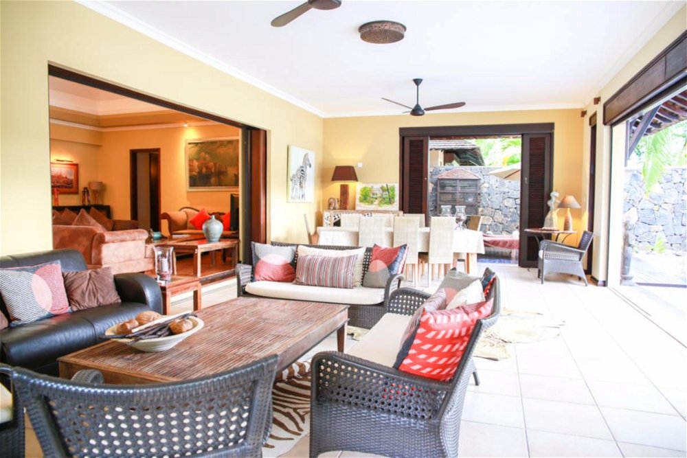 Elegant villa for sale in a golf estate in Tamarin, on the west coast of Mauritius 1787617478