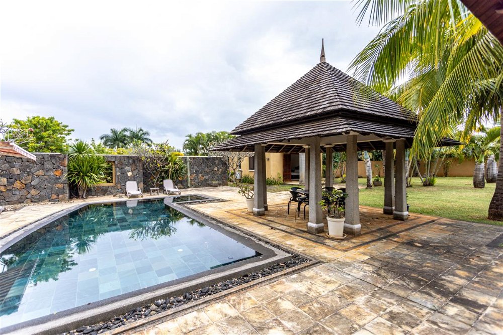 Superb villa for sale at Tamarina Golf Estate, Tamarin, Mauritius 2049023404