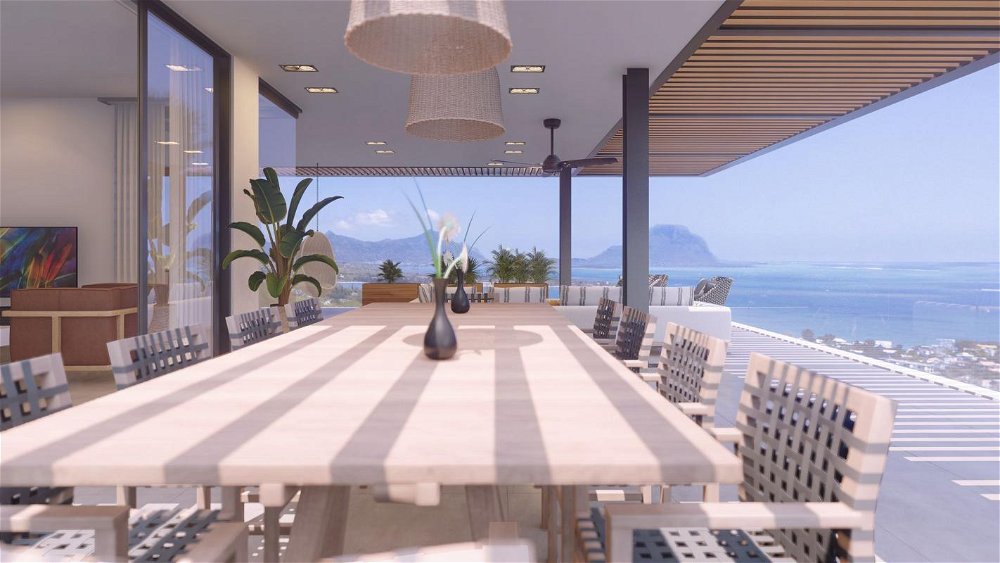 Luxury penthouse with 180° view of the sea and Le Morne for sale in Rivière Noire, Mauritius 3292760289