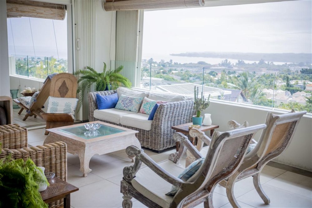 Superb apartment with sea and mountain views for sale in Tamarin, Mauritius 1002144601