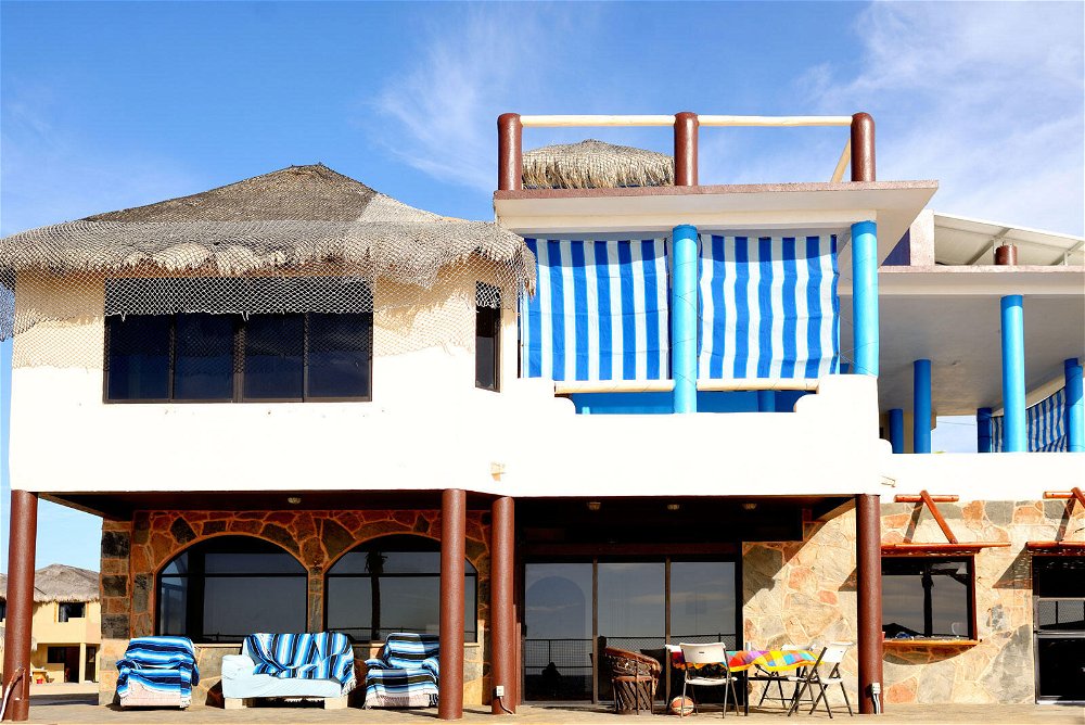 Cerritos Beach Palace 2245698895