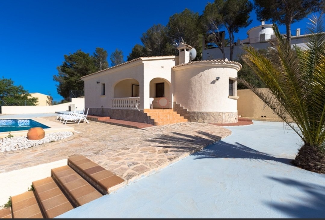 Mediterranean Villa for sale in Cometa Calpe