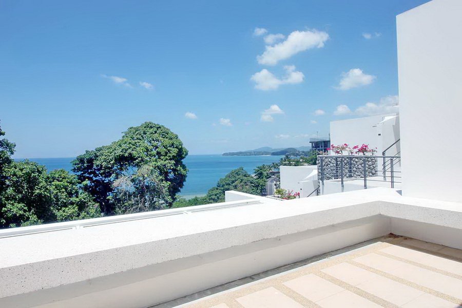 Foreign freehold Sea view Condo in Kamala for Sale 3818780269
