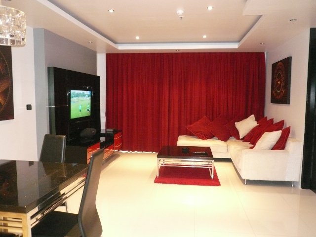 Modern Condominium in Patong for sale 3674968421