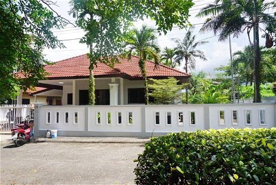 Stunning House in Cherng Talay for Sale 856812057