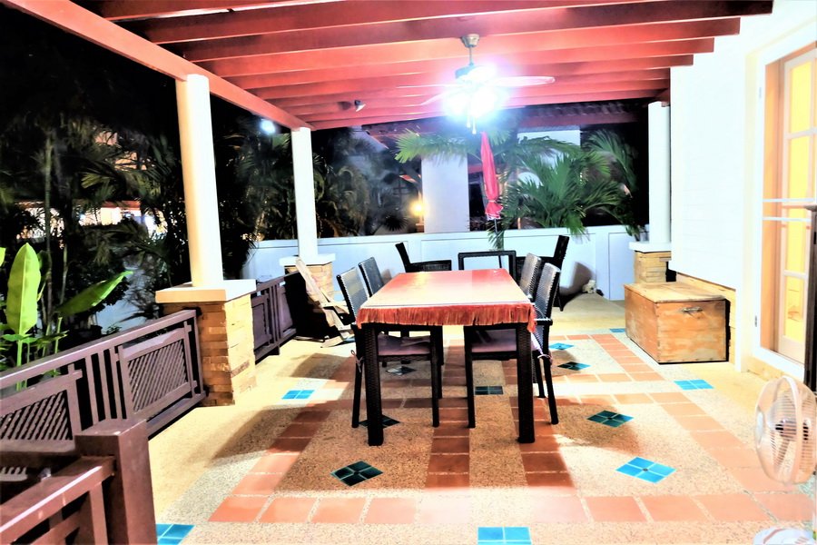 Modern Pool Villa in Kamala for Sale 4289576300