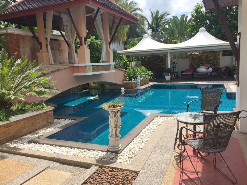 Pool Villa Resort Style in Kamala for Sale 1491599378