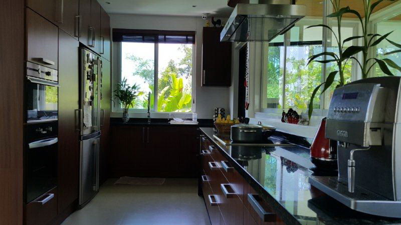 Spacious villa in Kamala for Sale 1370531296