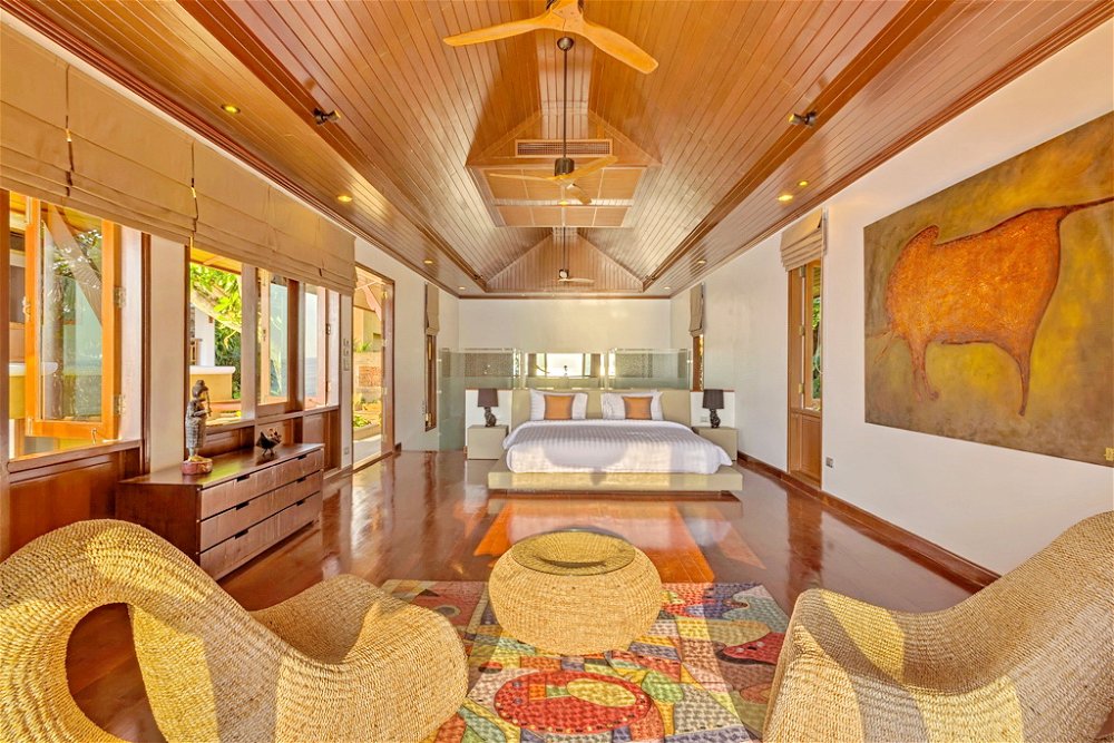 Beach Front Thai Luxury Pool Villa in Kata for Sale 3680011476
