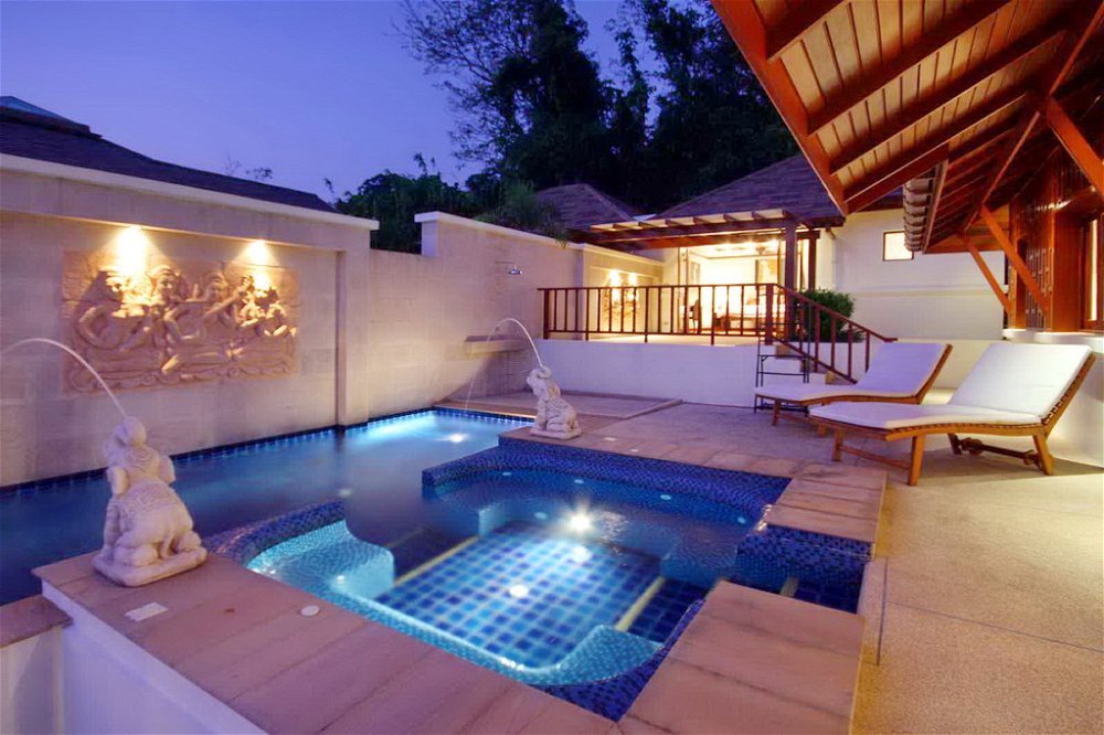 Amazing ocean scenery villa in Patong for Sale 162154095